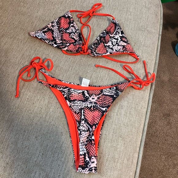 Fashion Nova Other - Orange snake skin bikini